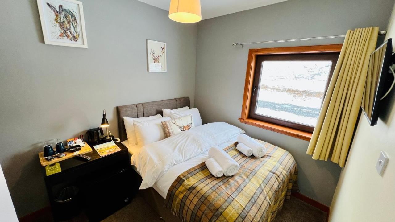 Aultguish Inn Garve Ngoại thất bức ảnh