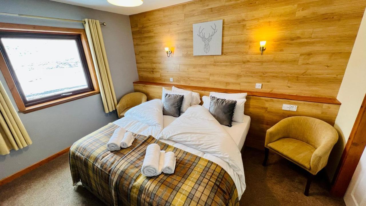 Aultguish Inn Garve Ngoại thất bức ảnh