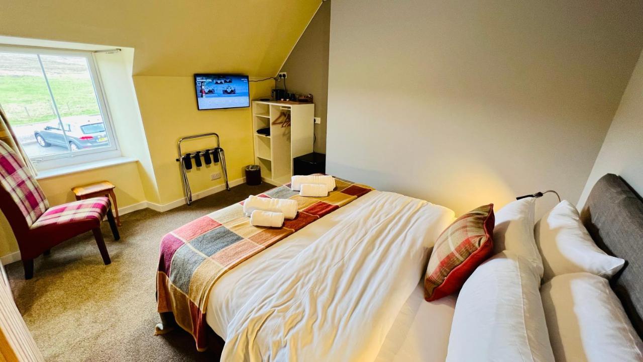 Aultguish Inn Garve Ngoại thất bức ảnh
