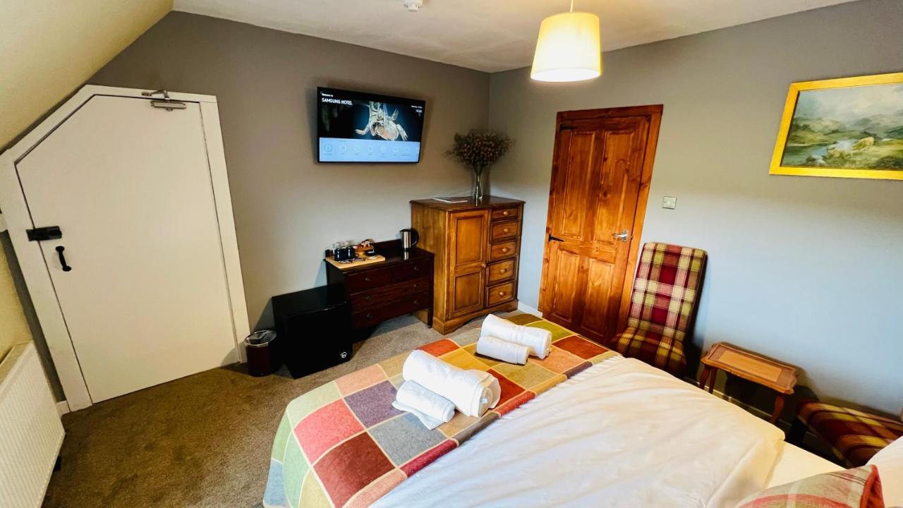 Aultguish Inn Garve Ngoại thất bức ảnh